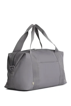 The Beisics Duffle In Grey
