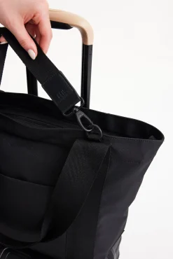 The Beisics Tote In Black