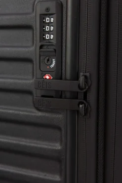 The Carry-On Roller In Black