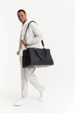 The Commuter Duffle In Black