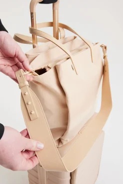 The Commuter Tote In Beige