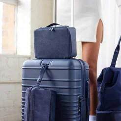 The Cosmetic Case In Navy