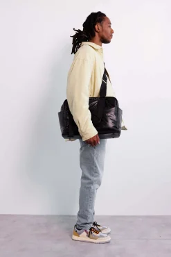 The Expandable Duffle In Black