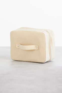 The Hanging Cosmetic Case In Beige