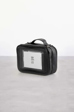 The On The Go Essential Case In Black