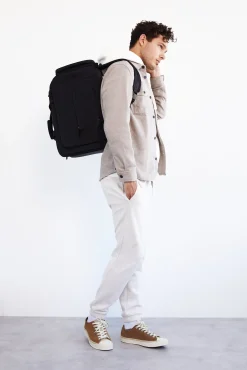 The Regulation Pet Carry-On In Black