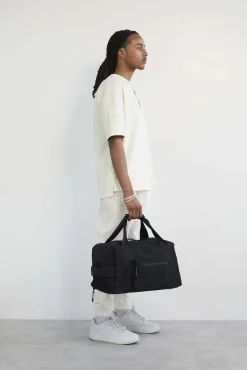 The Sport Duffle In Black