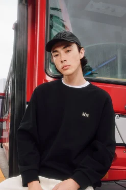 The Sweatshirt In Black