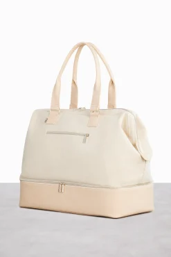 The Weekender In Beige